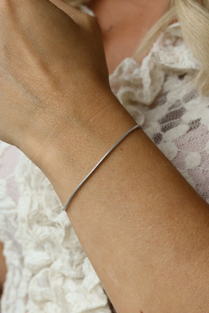 Thin Snake Bracelet